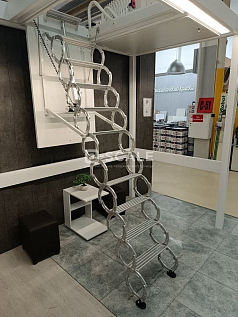 Купить Чердачная лестница с электроприводом e-SCALE Aluminium Silver - изображение 1